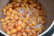 Raisin Benefits: गुनगुना पानी और भीगी हुई किशमिश, बॉडी की पूरी होगी सभी Wish