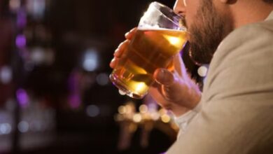 Alcohol Warning: भांग या शराब का सेवन पड़ सकता है भारी, होली के हुड़दंग में लिवर और हार्ट का रखें ख्याल