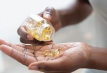 Vitamin Side Effects: सावधान! बिना डॉक्टरी सलाह के यह विटामिन लेना पड़ सकता है भारी