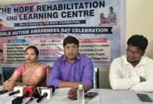 ऑटिज़्म ग्रसित बच्चों के लिए ‘द होप फाउंडेशन’ का किफायती थेरेपी, मोबाइल वैन और हेल्पलाइन का ऐलान