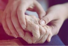 Parkinson Disease: रोज पी रहे हैं दूध? इस लाइलाज बीमारी का बढ़ सकता है खतरा!