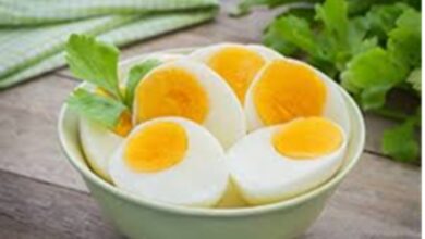 Eggs: जानें Protein की कमी पूरी करने के लिए एक दिन में कितने अंडे खाएं?