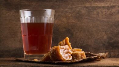 Jaggery Tea: मात्र 10 दिनों तक पीजिए गुड़ वाली चाय, कई समस्याओं से मिलेगा छुटकारा