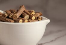 Mulethi: सेहत के लिए बेहद फायदेमंद मुलेठी, जानें हेल्थ बेनिफिट्स