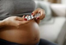 Pregnancy: क्या प्रेग्नेंसी में पैरासीटामॉल खाने से बच्चे को हो जाती है ऑटिज्म?