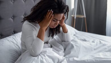 Morning Headache: सुबह उठते ही होने लगता है सिरदर्द, कहीं ये ब्रेन ट्यूमर तो नहीं?