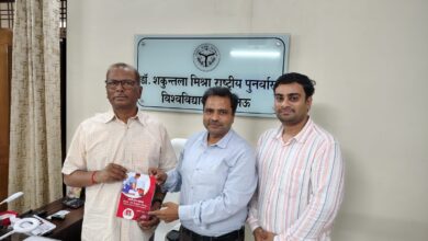जीवन बचाने की कला है CPR, प्रत्येक विद्यार्थी हो इससे प्रशिक्षित: कुलपति