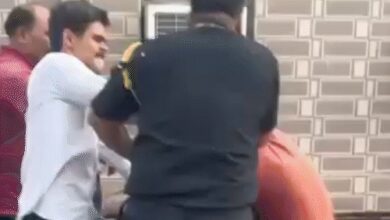 Lucknow Balrampur Hospital: गार्ड्स की मारपीट का VIDEO VIRAL, डिप्टी सीएम ने मांगी रिपोर्ट