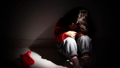 Childhood Trauma: जानें बचपन की तकलीफें आपको कैसे कर सकती हैं परेशान?