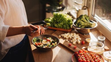 Healthy Eating: जानें इन 5 बेहतरीन चीजों के सेवन का सही समय