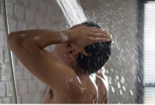 Bathing Rules: नहाने का सही तरीका क्या है? जानिए क्या कहता है आयुर्वेद