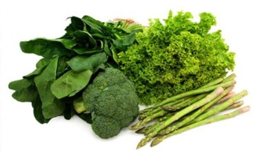 Monsoon Diet Tips: बारिश में हरी सब्जियां खाने से पहले जरूर पढ़ें ये खबर