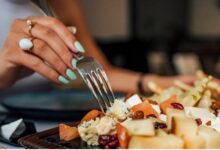 Healthy Snacks Eating Tips: हेल्दी स्नैक्स भी बन सकते हैं मोटापे का कारण! इन बातों का ध्यान