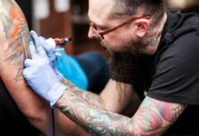Tattoo Health Risks: टैटू की सुई से फैल सकती हैं ये गंभीर बीमारियां! जानें बचाव का सही तरीका