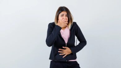 Stomach Problem: खाने के बाद बार-बार आती है डकार और फूलता है पेट? ये गलतियां हैं जिम्मेदार?