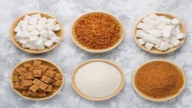 Healthy Tips: चीनी की जगह गुड़, शहद या खजूर खाना कितना सही? जानें कौन-सा विकल्प है हेल्दी?